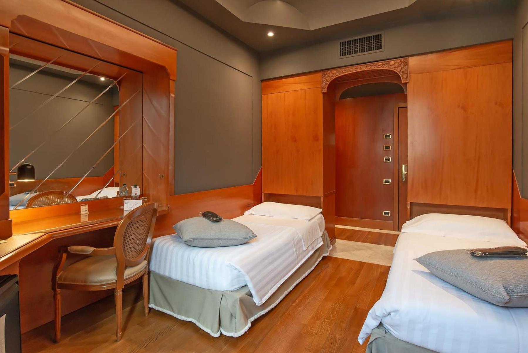 Hotel Isa Рим Экстерьер фото